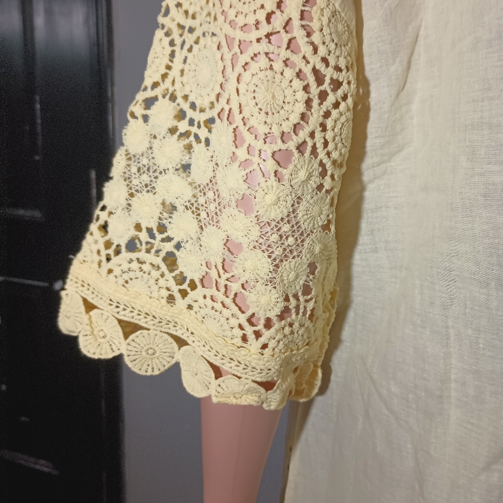 Blouse - Picture 14 of 14